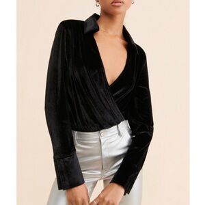 Anthropologie 4th and Reckless Taya Velvet Bodysuit, NEW